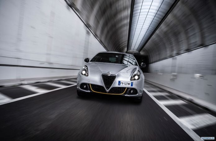 2019 Alfa Romeo Giulietta - фотография 12 из 48