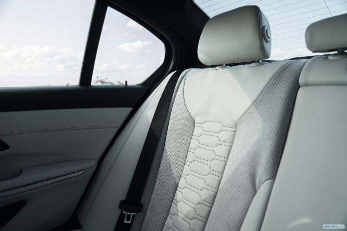 2020 Alpina B3 - фотография 37 из 40