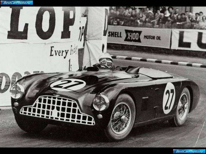 1951 Aston Martin DB3 - фотография 2 из 2
