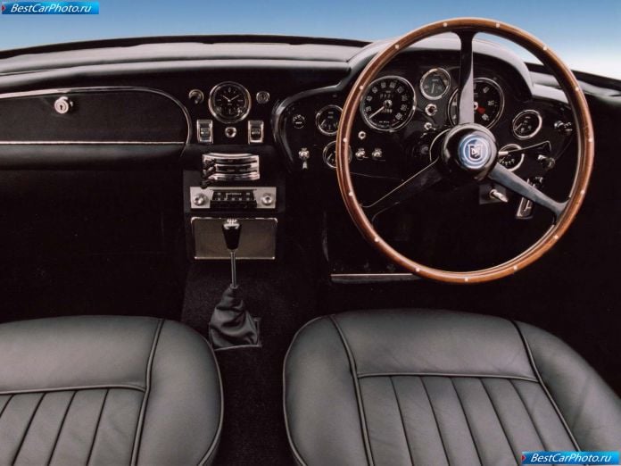 1963 Aston Martin DB5 - фотография 7 из 8
