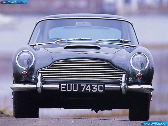 1965 Aston Martin DB6 - фотография 9 из 14