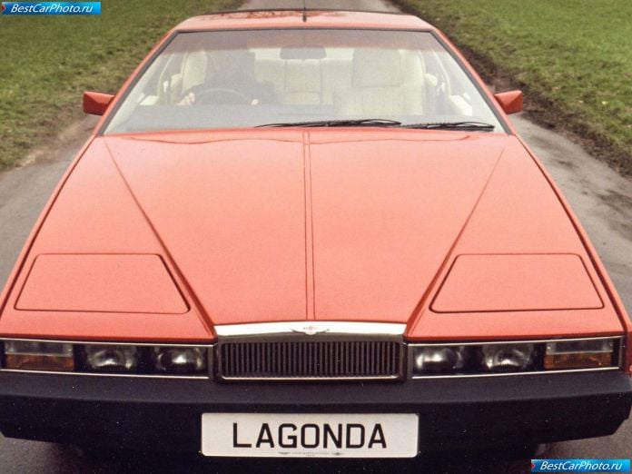 1976 Aston Martin Lagonda - фотография 5 из 7