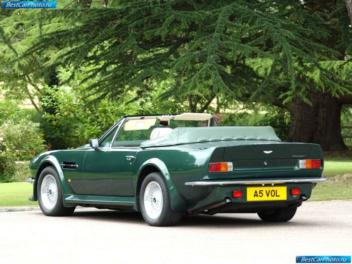 1986 Aston Martin V8 Vantage Volante - фотография 7 из 8
