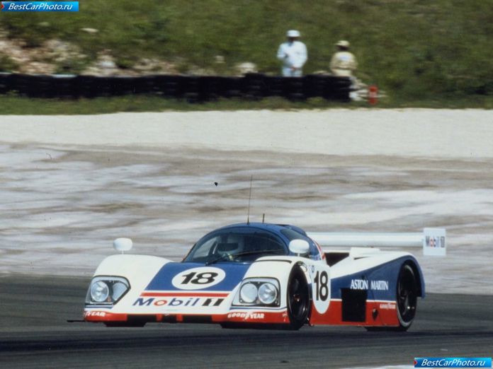 1989 Aston Martin AMR1 - фотография 1 из 3