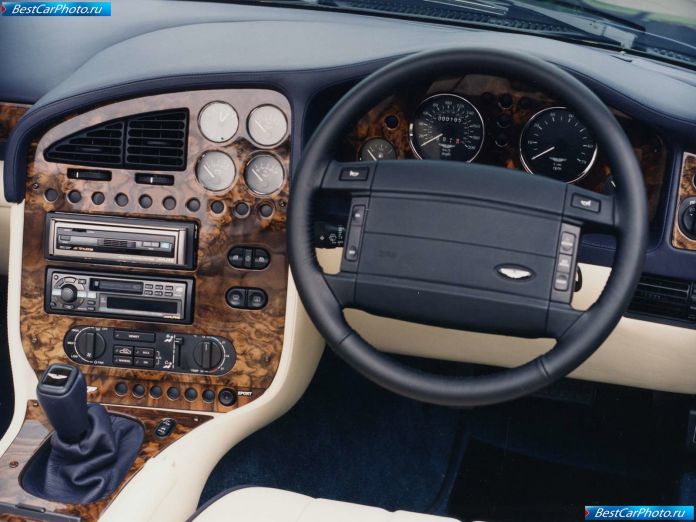 1992 Aston Martin V8 Vantage - фотография 5 из 8