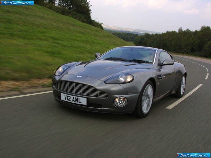 2001 Aston Martin V12 Vanquish - фотография 3 из 31