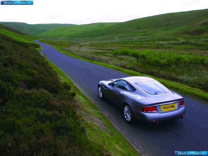 2001 Aston Martin V12 Vanquish - фотография 10 из 31
