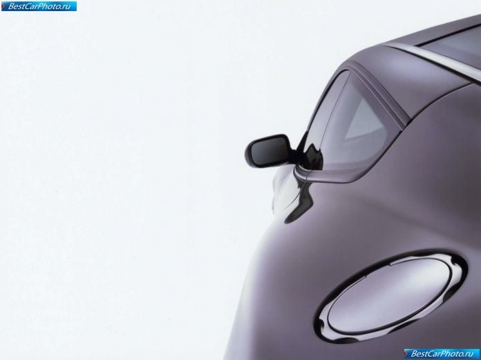 2001 Aston Martin V12 Vanquish - фотография 22 из 31