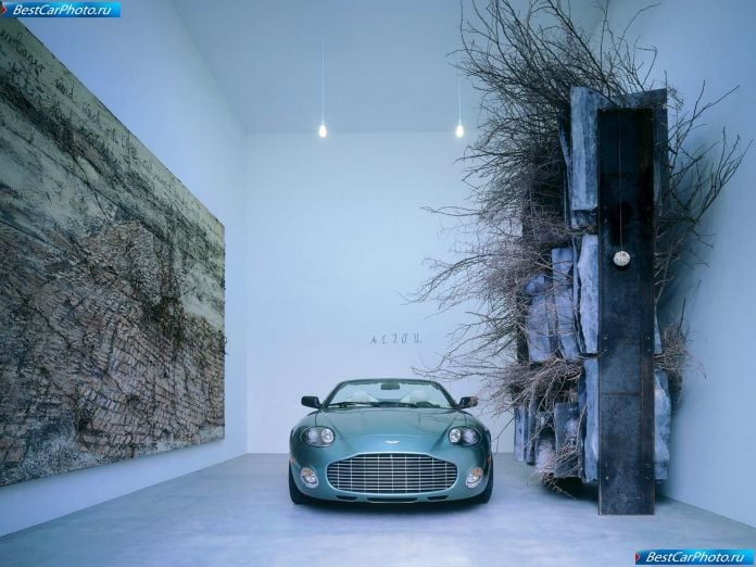 2003 Aston Martin DB AR1 - фотография 3 из 9