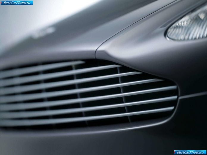 2004 Aston Martin DB9 - фотография 26 из 34