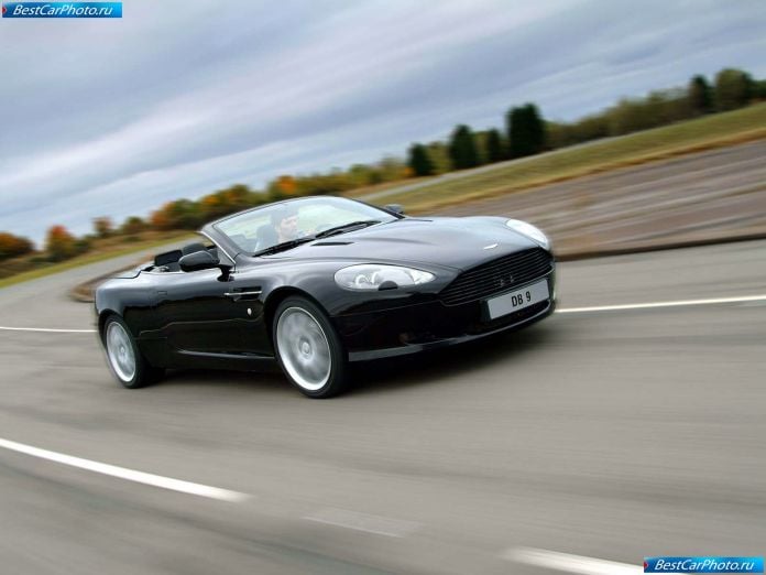 2004 Aston Martin DB9 Volante - фотография 2 из 19