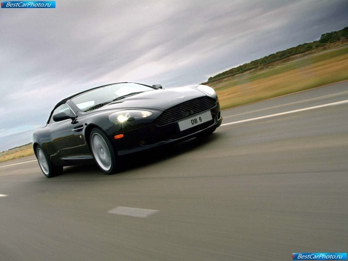 2004 Aston Martin DB9 Volante - фотография 4 из 19
