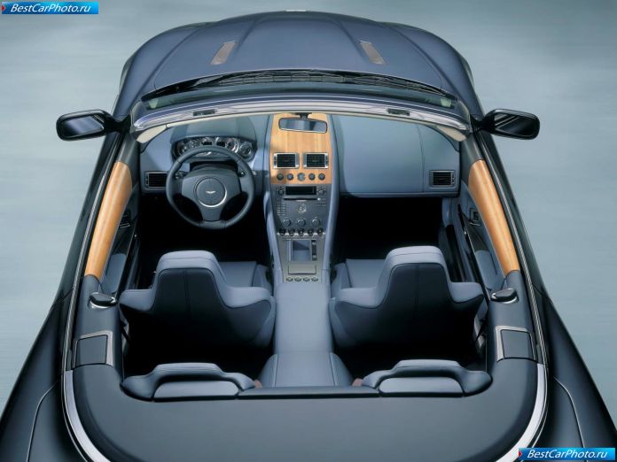 2004 Aston Martin DB9 Volante - фотография 13 из 19