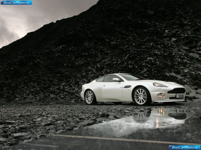 2004 Aston Martin Vanquish S V12 - фотография 4 из 58