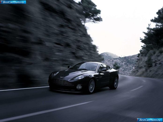 2004 Aston Martin Vanquish S V12 - фотография 12 из 58
