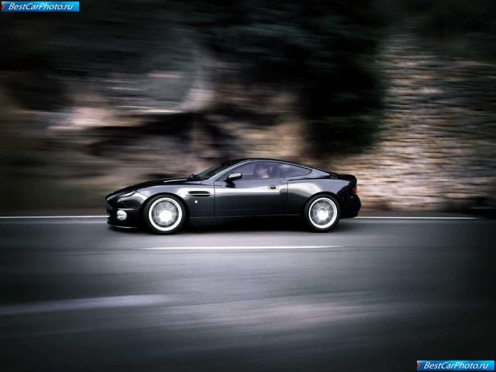 2004 Aston Martin Vanquish S V12 - фотография 27 из 58