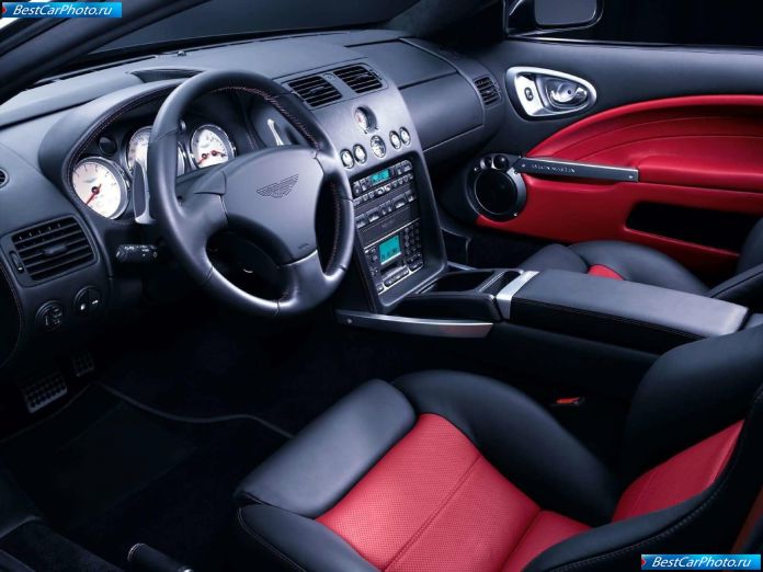 2004 Aston Martin Vanquish S V12 - фотография 38 из 58