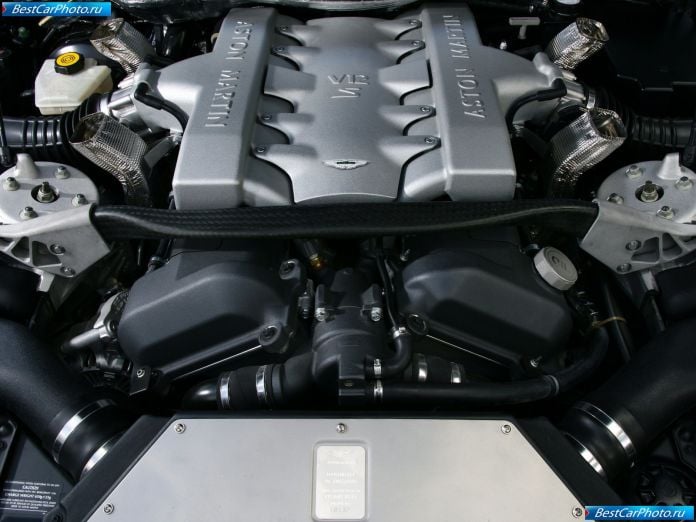 2004 Aston Martin Vanquish S V12 - фотография 52 из 58