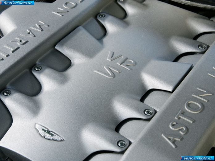 2004 Aston Martin Vanquish S V12 - фотография 53 из 58