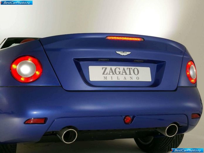 2004 Aston Martin Zagato Vanquish Roadster Concept - фотография 8 из 13
