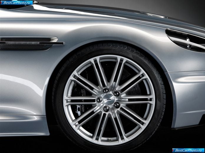 2008 Aston Martin DBS - фотография 20 из 35