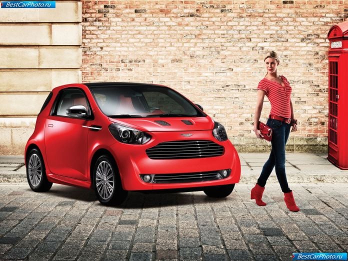 2009 Aston Martin Cygnet Concept - фотография 2 из 15
