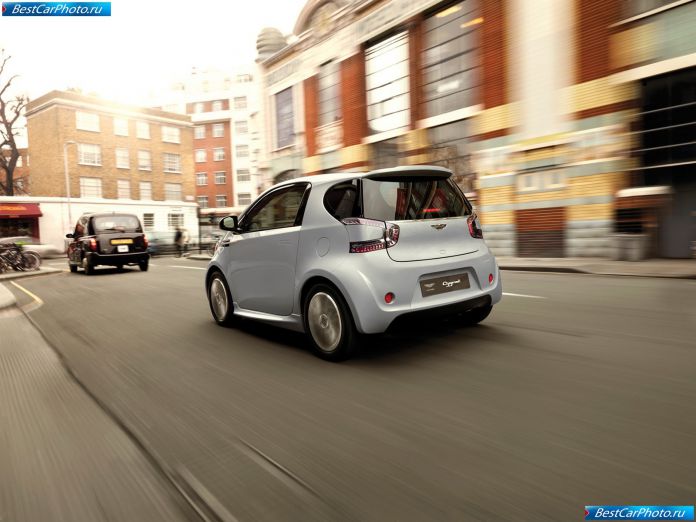 2009 Aston Martin Cygnet Concept - фотография 13 из 15