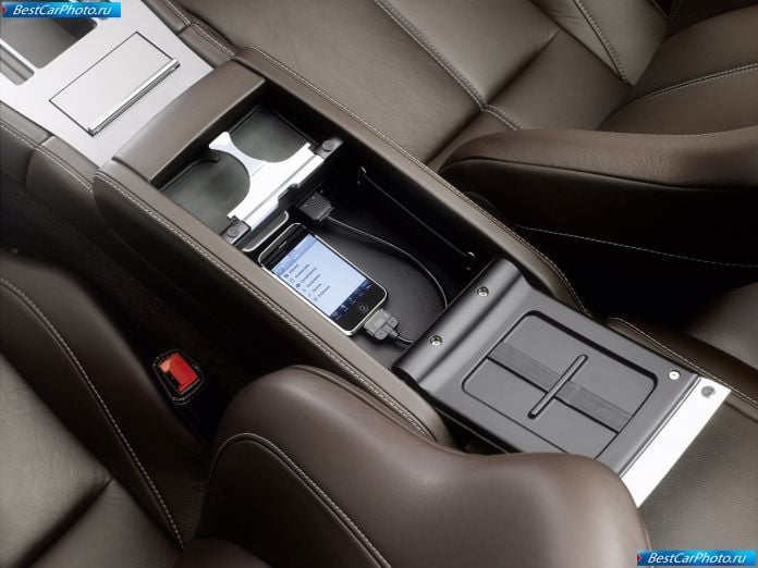 2009 Aston Martin DB9 - фотография 20 из 26