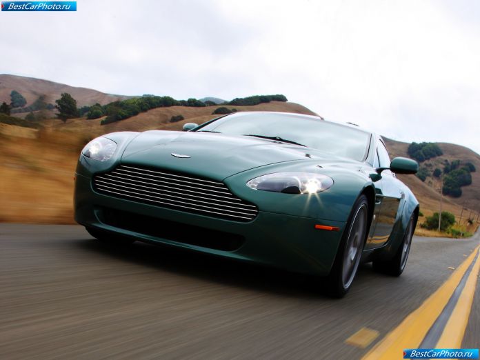2009 Aston Martin V8 Vantage - фотография 3 из 45