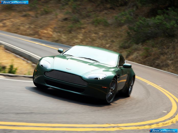 2009 Aston Martin V8 Vantage - фотография 13 из 45
