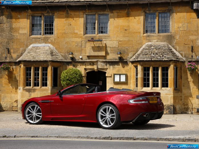 2010 Aston Martin DBS Volante - фотография 17 из 38