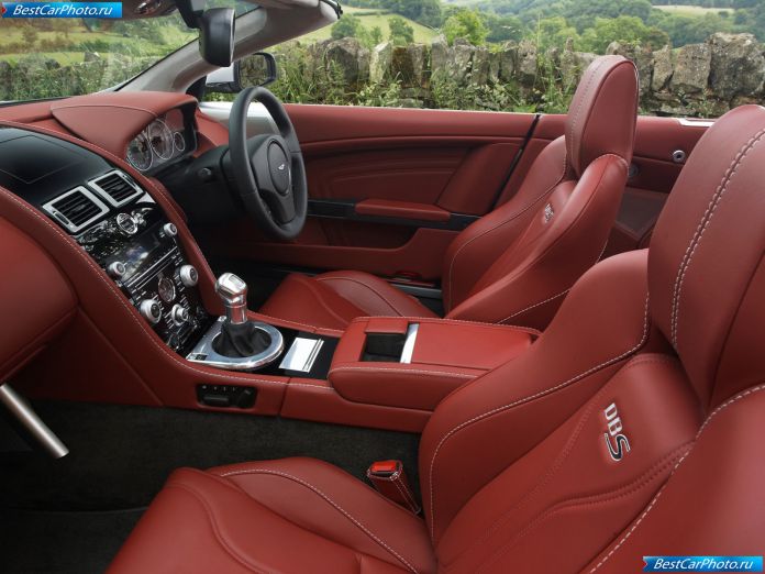 2010 Aston Martin DBS Volante - фотография 24 из 38