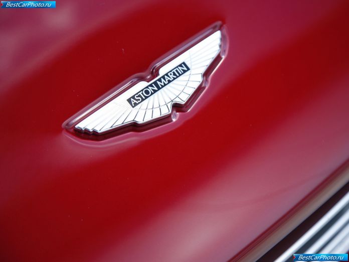 2010 Aston Martin DBS Volante - фотография 31 из 38