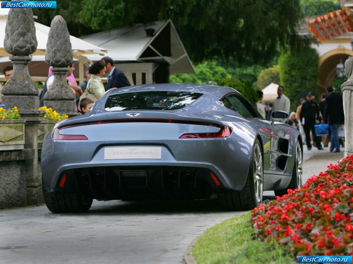 2010 Aston Martin One 77 - фотография 16 из 30