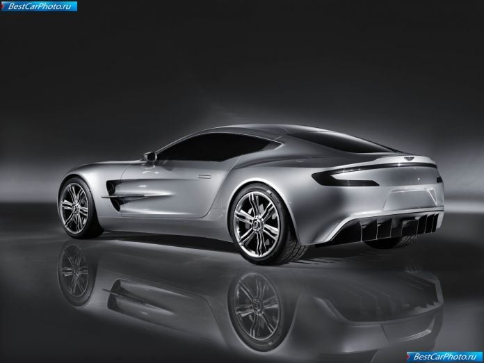 2010 Aston Martin One 77 - фотография 23 из 30