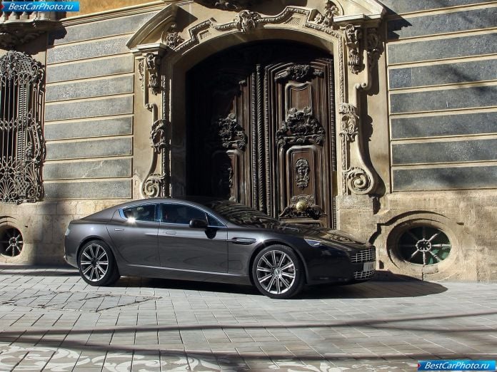 2010 Aston Martin Rapide - фотография 33 из 186
