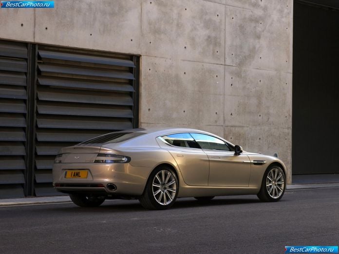 2010 Aston Martin Rapide - фотография 55 из 186