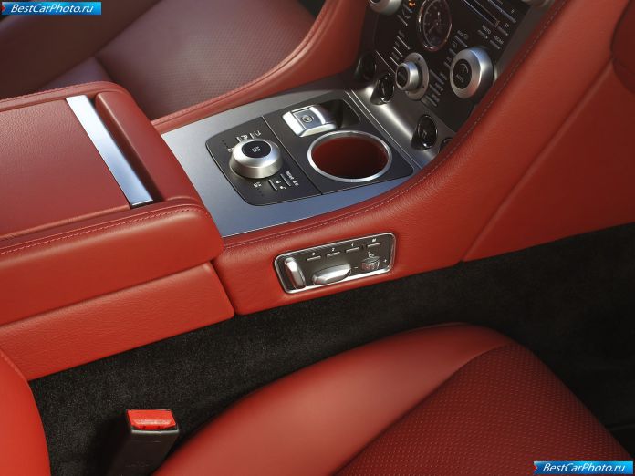 2010 Aston Martin Rapide - фотография 115 из 186