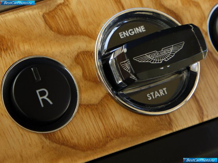 2010 Aston Martin Rapide - фотография 117 из 186