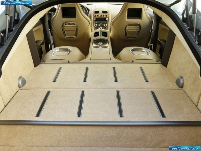 2010 Aston Martin Rapide - фотография 141 из 186