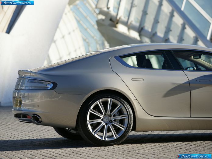 2010 Aston Martin Rapide - фотография 148 из 186