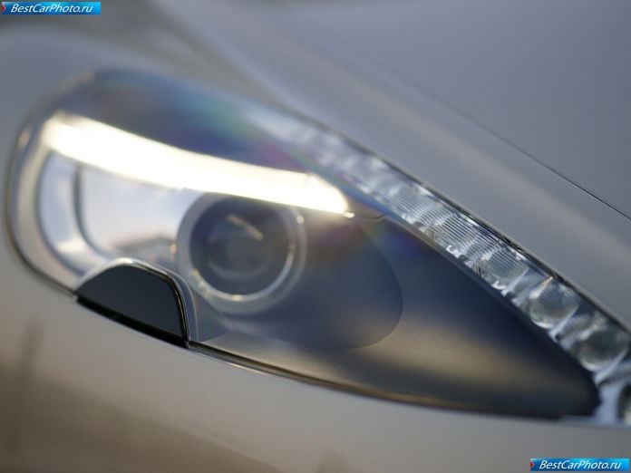 2010 Aston Martin Rapide - фотография 159 из 186