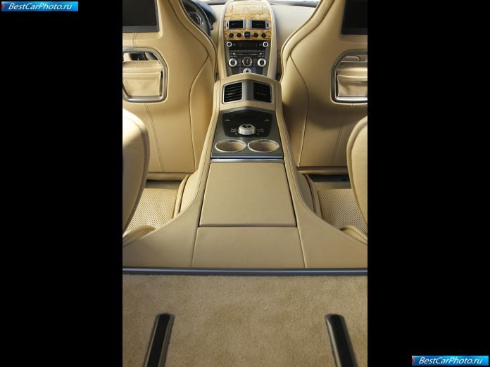 2010 Aston Martin Rapide - фотография 176 из 186