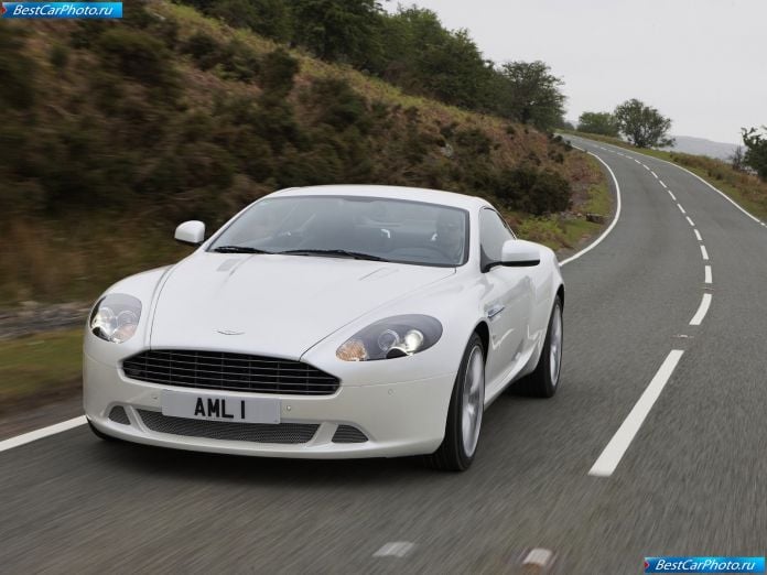 2011 Aston Martin DB9 - фотография 3 из 7
