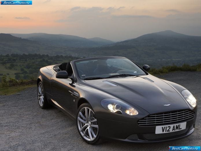 2011 Aston Martin DB9 - фотография 5 из 7