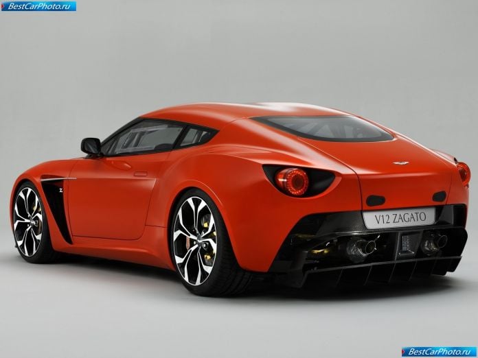 2011 Aston Martin V12 Zagato Concept - фотография 3 из 10