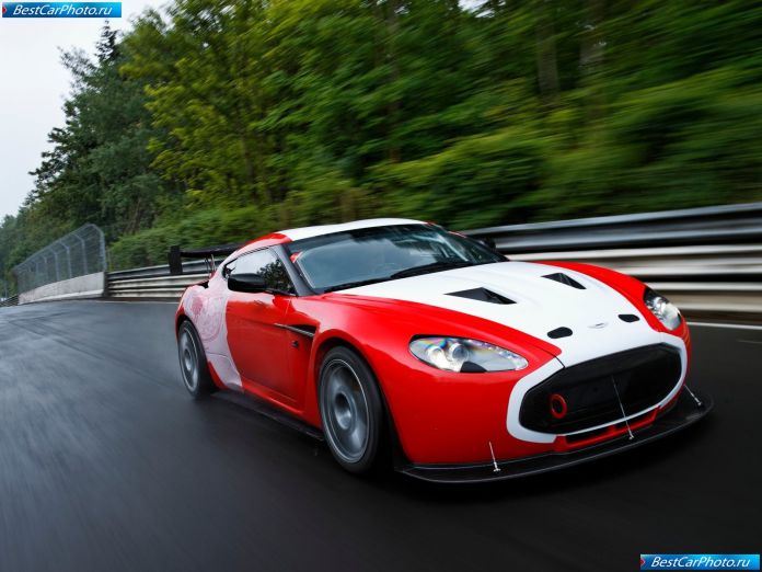 2011 Aston Martin V12 Zagato Racecar - фотография 4 из 19