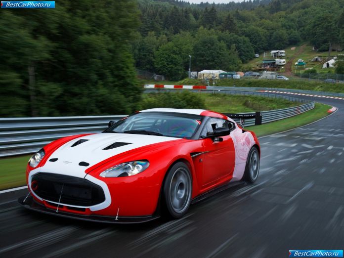 2011 Aston Martin V12 Zagato Racecar - фотография 6 из 19