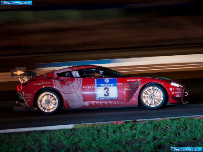 2011 Aston Martin V12 Zagato Racecar - фотография 13 из 19