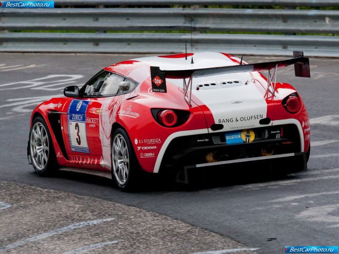 2011 Aston Martin V12 Zagato Racecar - фотография 17 из 19